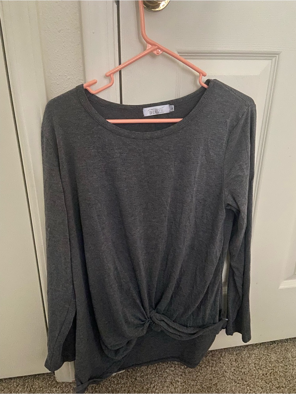 Women’s Gray Long Sleeve Knot Front Tee
